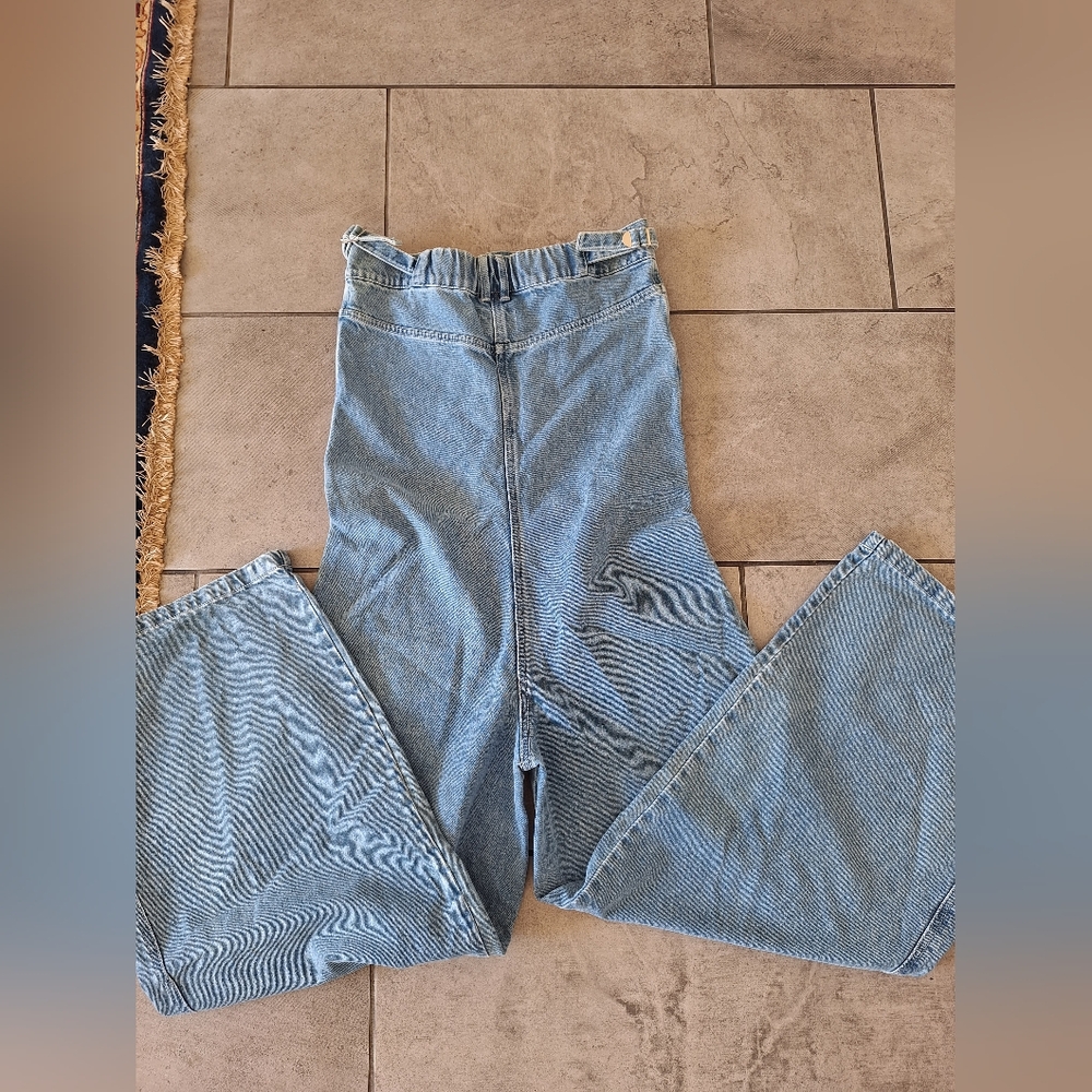 ALOHAS Lola Blue Denim Strapless Wide‎ Leg Jumpsuit Boho Casual Beachy Size M - Picture 2 of 8